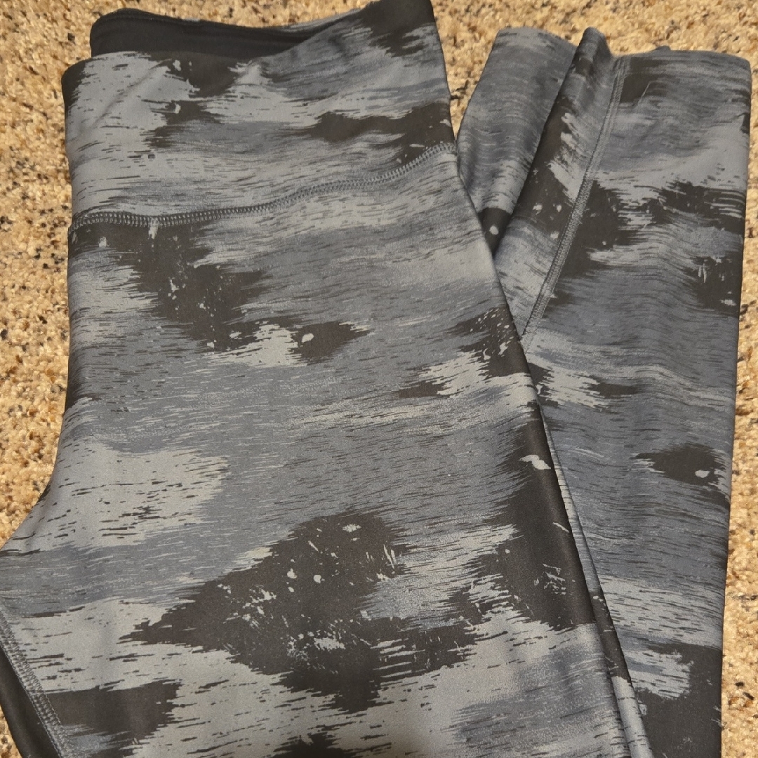 Reebok Black And Gray Speedwick Leggings